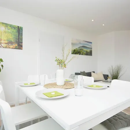 3-room With Balcony Appartamento *